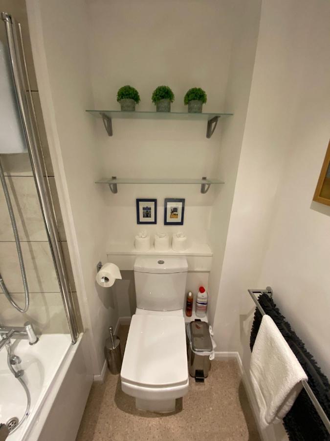 Grosvenor Pad - Lovely 2-Bed Flat - Free On Street Parking Bath Extérieur photo