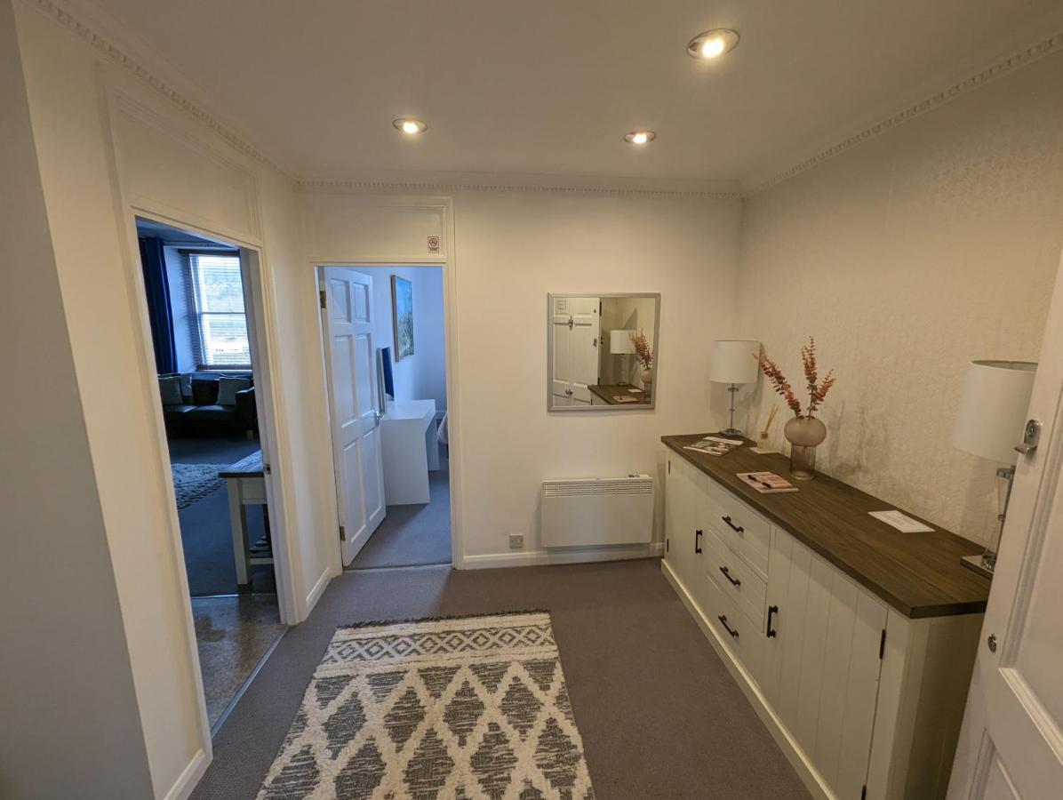 Grosvenor Pad - Lovely 2-Bed Flat - Free On Street Parking Bath Extérieur photo
